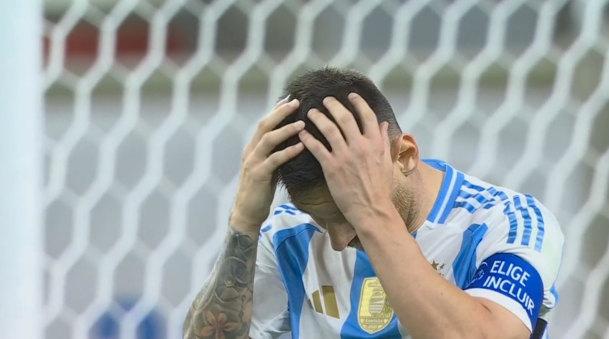 利物浦战胜巴萨视频