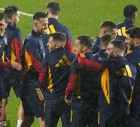 西班牙足球队夺冠