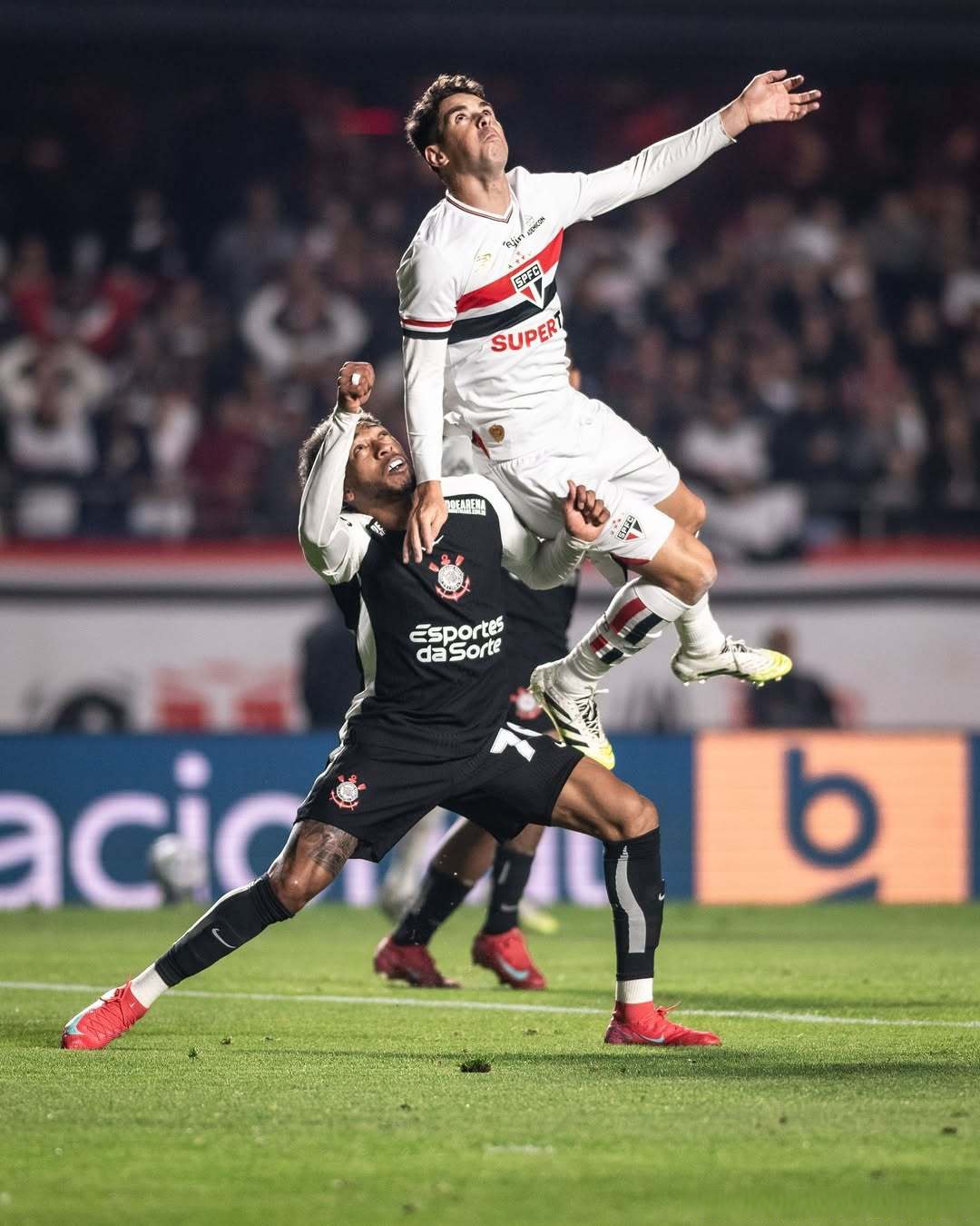 西超杯皇家马德里对阵巴塞罗那